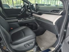 Toyota Gravia Grevias 2.5L Hybrid Premium VIP Edition - ფოტო 14