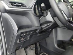 Toyota Gravia Grevias 2.5L Hybrid Premium VIP Edition - ფოტო 8
