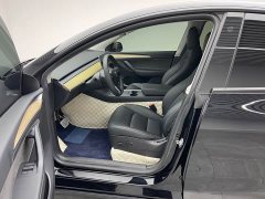 Tesla Model Y Performance All-Wheel Drive - ფოტო 16