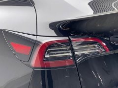Tesla Model Y Performance All-Wheel Drive - ფოტო 20