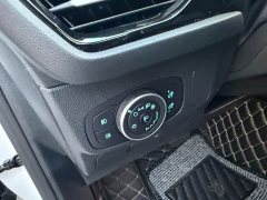 Ford Focus Sedan EcoBoost 180 Automatic Trend - ფოტო 20