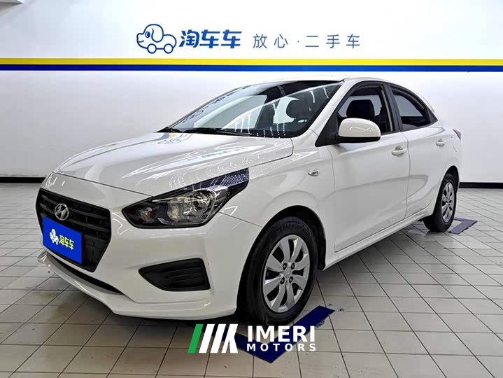 Hyundai Solaris 1.4L Manual GL Refresh Edition - автомобиль из Китая