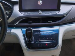 Buick GL8 Land Executive Cabin 652T Luxury - ფოტო 11