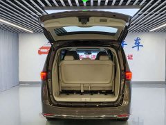 Buick GL8 Land Executive Cabin 652T Luxury - ფოტო 15