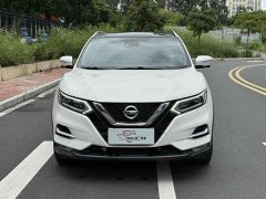 Nissan Qashqai Classic 2.0L CVT XV Premium Smart Edition - ფოტო 2