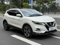 Nissan Qashqai Classic 2.0L CVT XV Premium Smart Edition - ფოტო 3