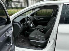 Nissan Qashqai Classic 2.0L CVT XV Premium Smart Edition - ფოტო 6