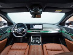 BMW i7 2023 xDrive60L Luxury Package - ფოტო 12