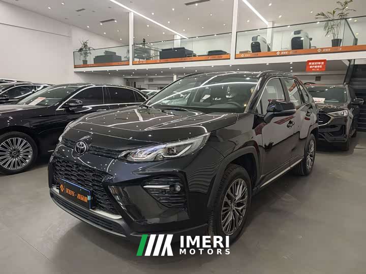 Toyota Wildland Vland 2.0L CVT AWD Luxury Plus - car from China