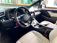 Lexus LM 2020 300h Four-Seat Royal Edition - ფოტო 12