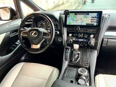 Lexus LM 2020 300h Four-Seat Royal Edition - ფოტო 16