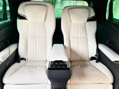 Lexus LM 2020 300h Four-Seat Royal Edition - ფოტო 18