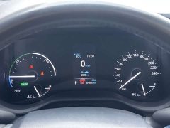 Toyota Sienna 2021 2.5L Hybrid Premium Edition - ფოტო 9