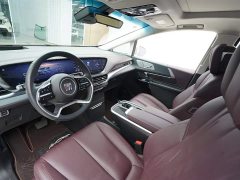 Toyota 2.0T Six-Seat Yun Shi Edition - ფოტო 3