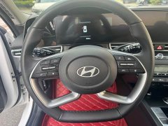 Hyundai Elantra 2023 1.5L CVT Luxury - ფოტო 11