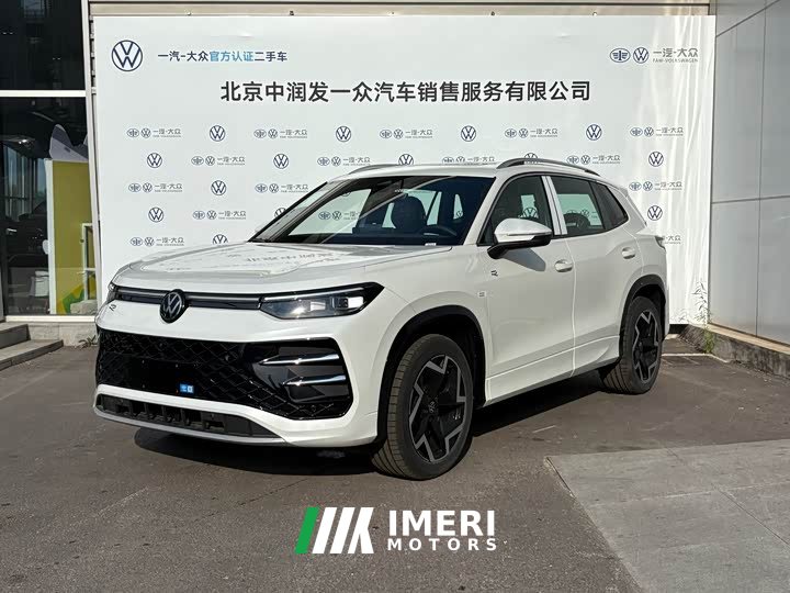 Volkswagen Tharu Taos L 380TSI AWD Luxury