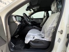 Volkswagen Tharu Taos L 380TSI AWD Luxury - ფოტო 5