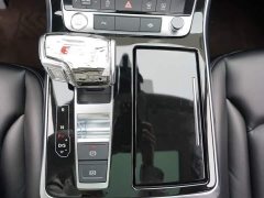 Audi Q7 45 TFSI quattro S line Sport - ფოტო 10