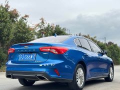 Ford Focus Sedan EcoBoost 180 Automatic Trend - ფოტო 6