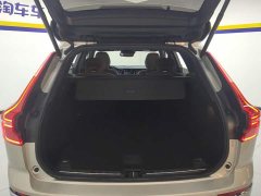 Volvo XC60 T5 AWD Smart Luxury Edition - ფოტო 4