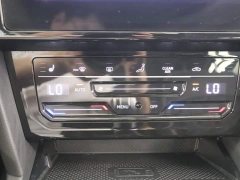 Volkswagen Magotan PHEV GTE Luxury - ფოტო 9