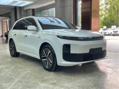 Li Auto L6 Pro - ფოტო 3