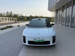 Li Auto i6 Four-Wheel Drive Standard Edition - ფოტო 2
