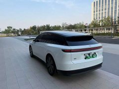 Li Auto i6 Four-Wheel Drive Standard Edition - ფოტო 7