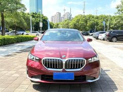 BMW 5 Series 530Li Premier Luxury Package - ფოტო 2