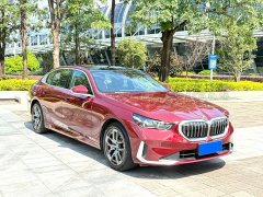 BMW 5 Series 530Li Premier Luxury Package - ფოტო 3