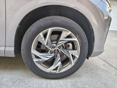 FAW Red Flag HS3 2.0T AWD Youwei Edition - ფოტო 5
