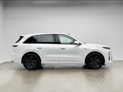 Li Auto L6 Ultra - ფოტო 8