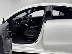 Mercedes-Benz CLA (Imported) CLA 200 - ფოტო 12
