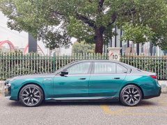 BMW i7 M70L 2023 M70L - ფოტო 4