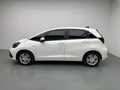 Honda Fit 1.5L CVT Trend Edition - ფოტო 3