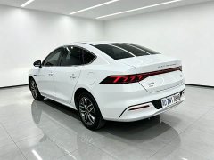 BYD Qin Plus 2021 DM-i 120KM Flagship - ფოტო 8