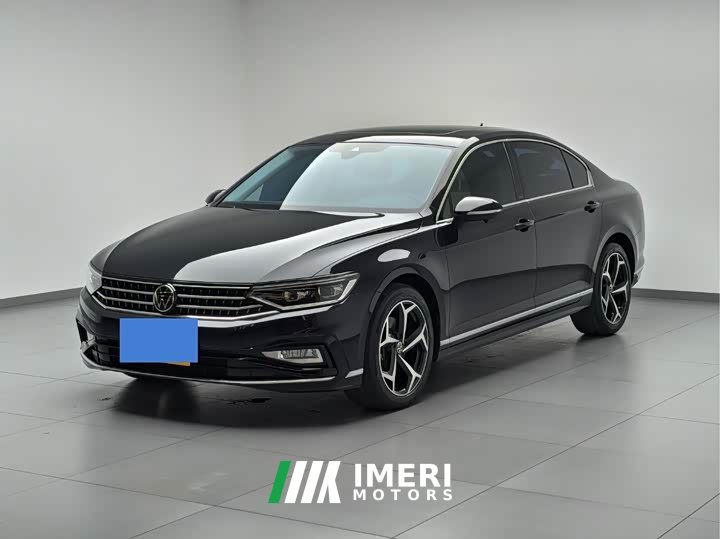 Volkswagen Magotan Zhongxiang 330TSI DSG Luxury