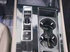 Volkswagen Viloran 330TSI Business Edition - ფოტო 8
