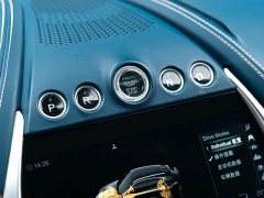 Aston Martin DBX 4.0T V8 Enigma - ფოტო 15