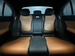 Mercedes-Benz C-Class Facelift C 200 L Sport Edition - ფოტო 11