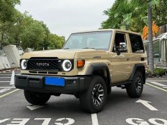 Toyota Land Cruiser (Imported) LC71 4.0L Automatic - ფოტო 1