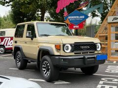 Toyota Land Cruiser (Imported) LC71 4.0L Automatic - ფოტო 3