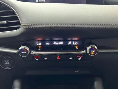 Mazda3 Axela 2.0L Automatic Prime Edition - ფოტო 11