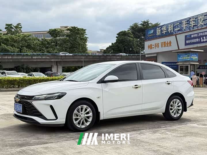 Chevrolet Cruze 1.5L Dual-Clutch Joy Edition