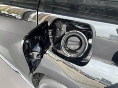 Toyota Sienna 2021 2.5L Hybrid Platinum Edition - ფოტო 12