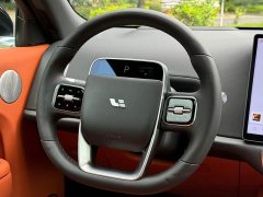 Li Auto L8 Pro - ფოტო 7