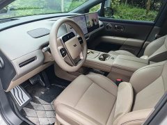 Li Auto i6 Four-Wheel Drive Standard Edition - ფოტო 11