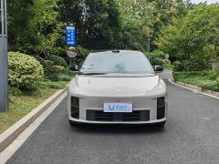 Li Auto i6 Four-Wheel Drive Standard Edition - ფოტო 2