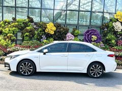 Toyota Corolla Hybrid 1.8H E-CVT Sport - ფოტო 3