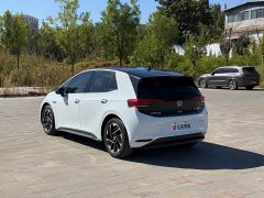 Volkswagen ID.3 Pure Smart Edition - ფოტო 4